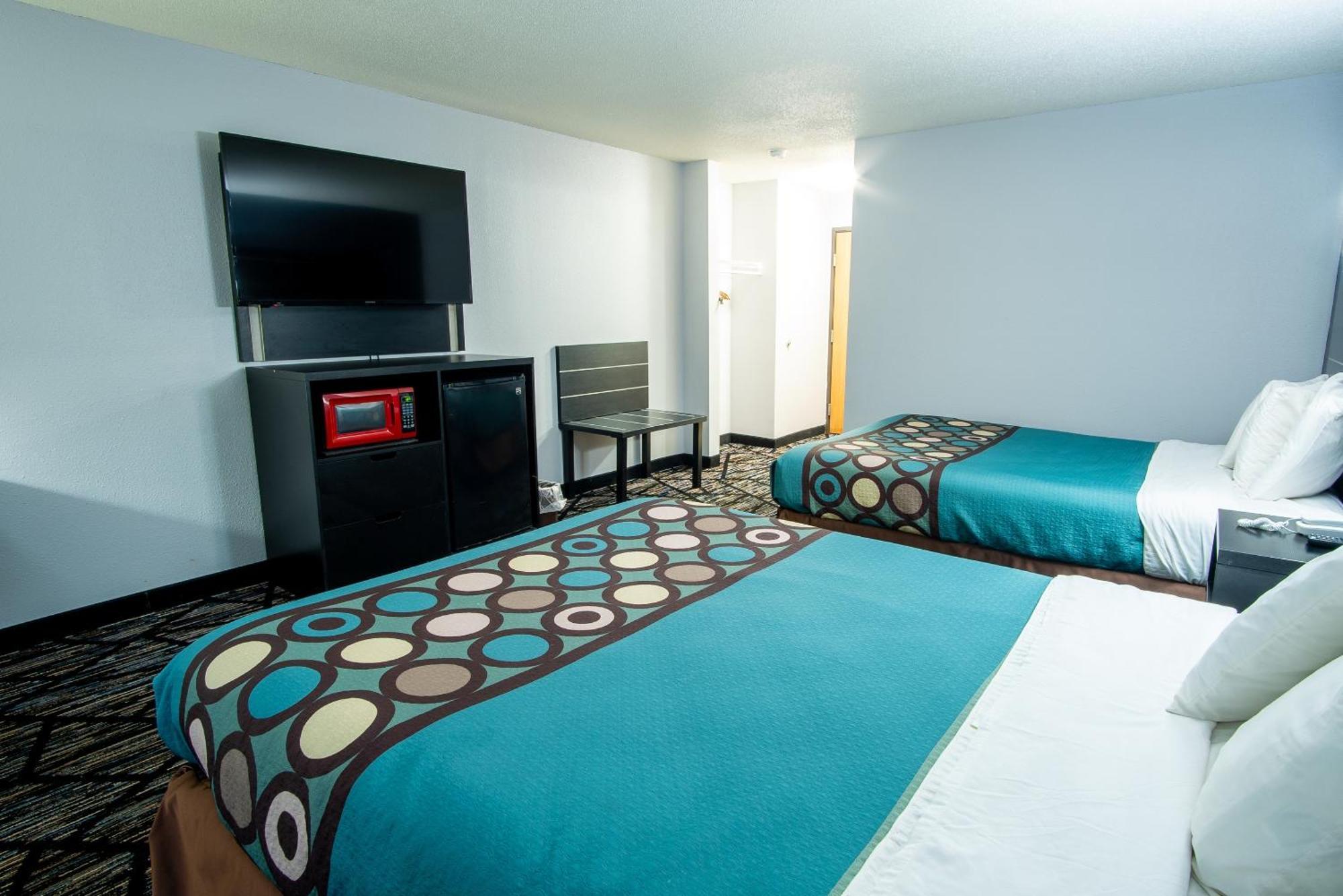 Coratel Inn & Suites By Jasper New Richmond Dış mekan fotoğraf